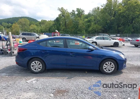 2019 Hyundai Elantra Se z USA, uszkodzony, nr VIN 5NPD74LF3KH472106